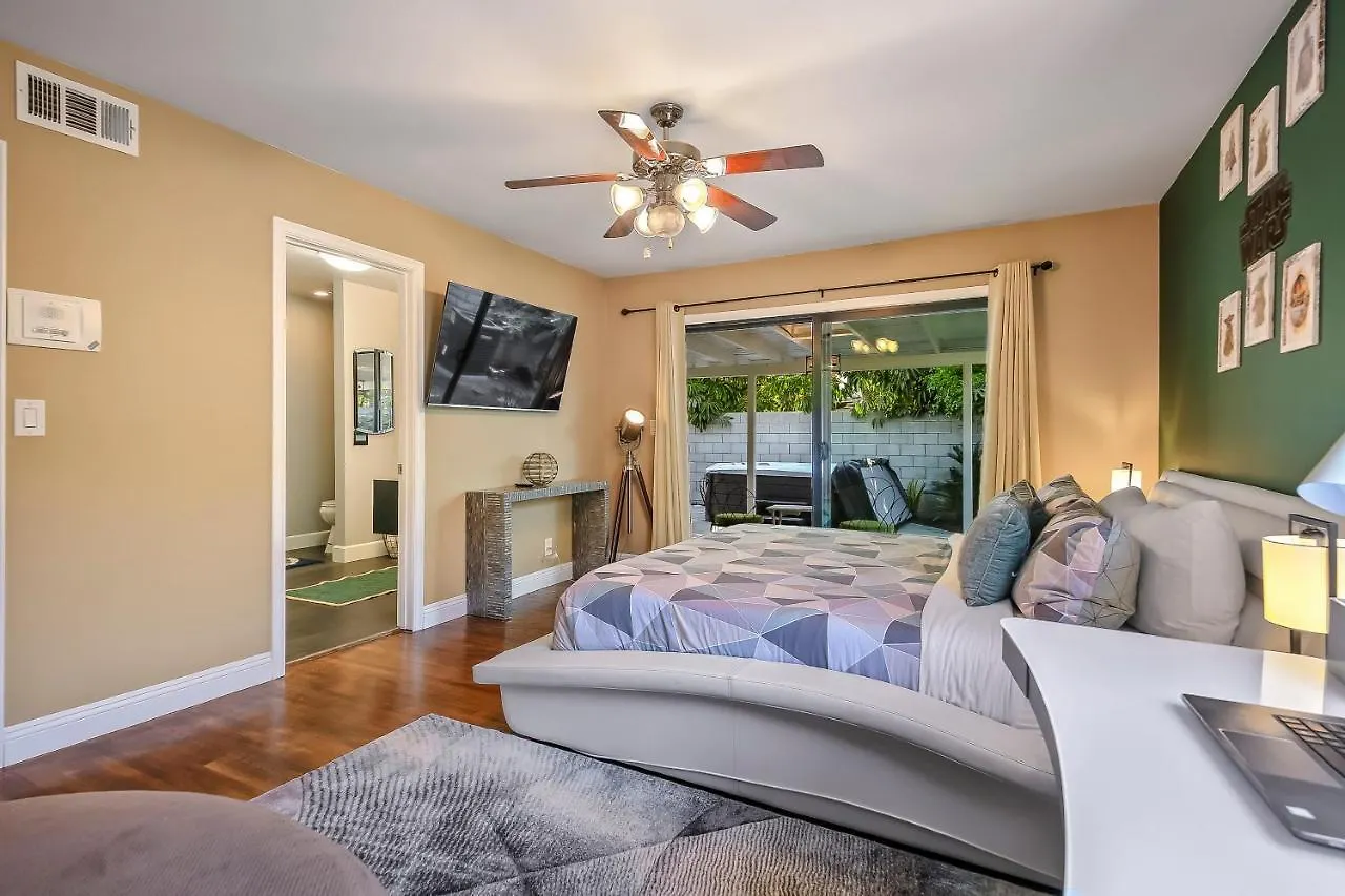 Cali Disneyland Fun Villa Pool/Hot Tub/Near Beach Anaheim 0*,